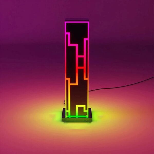 impossible object standing light