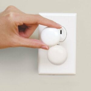 munchkin plug covers (pack of 6)
