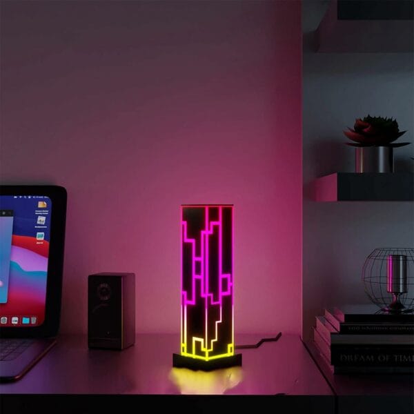 impossible object standing light
