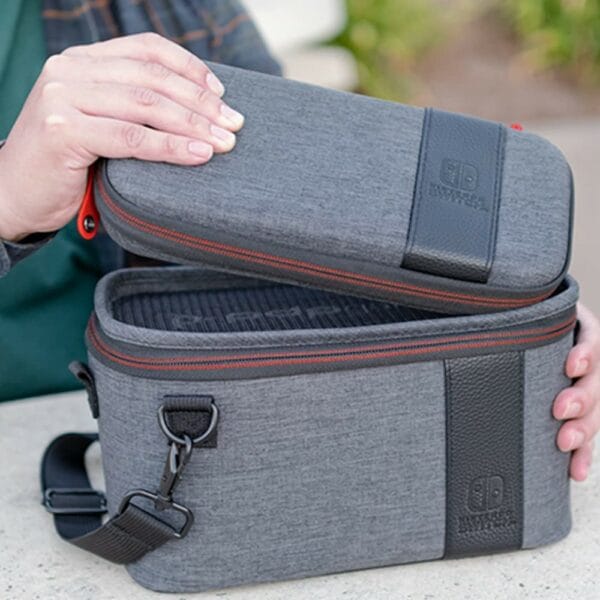 pdp gaming pull n go travel case