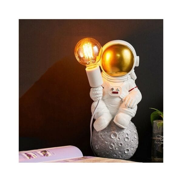 astronaut moon lamp