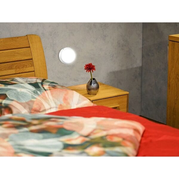 led atomic beam light