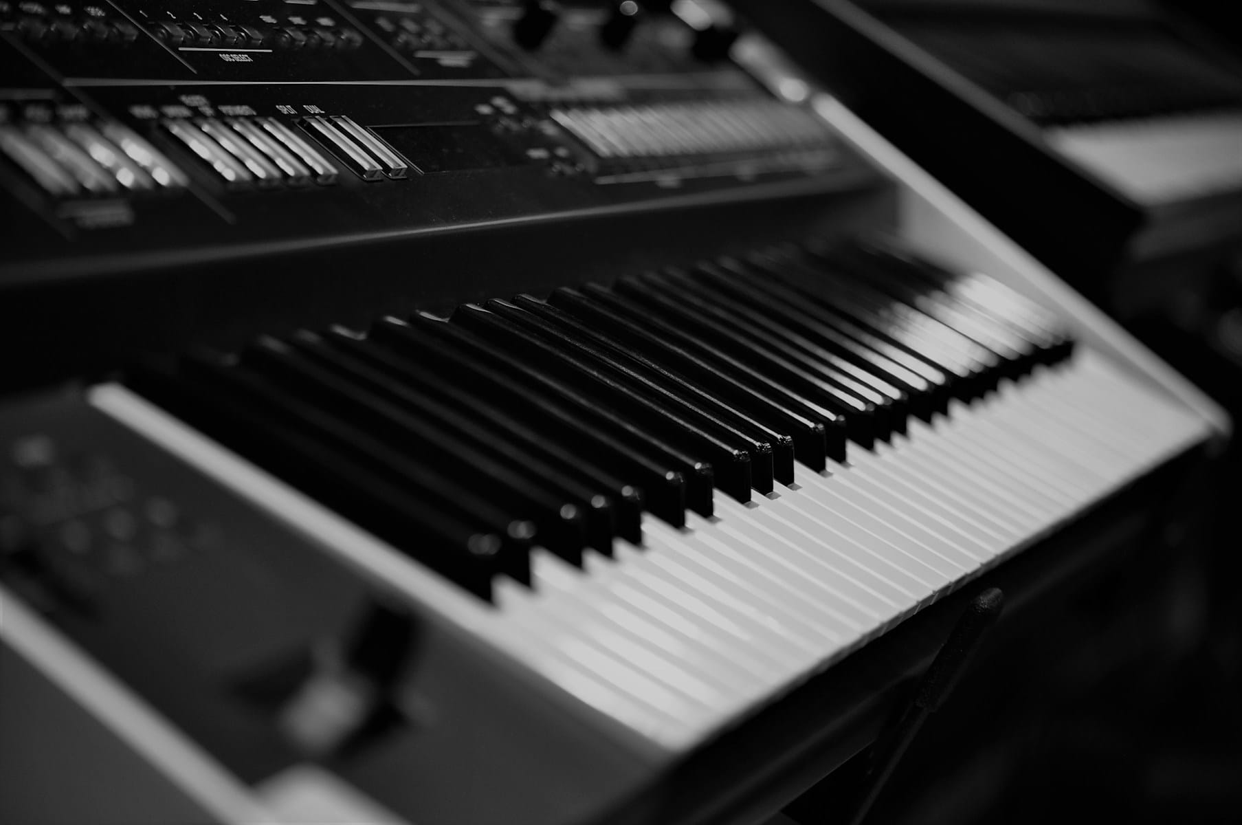 Pianos & Keyboards