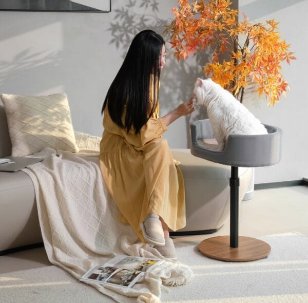 upergo cozycat nest floor stand mp 2