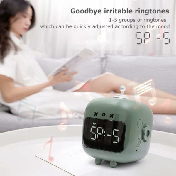 c3 kid's alarm cute bedside clock (random colours