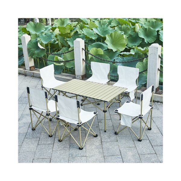 camping table + chairs*4