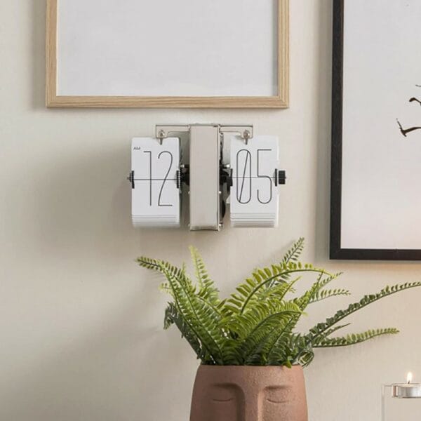 creative automatic clock (20490501392)