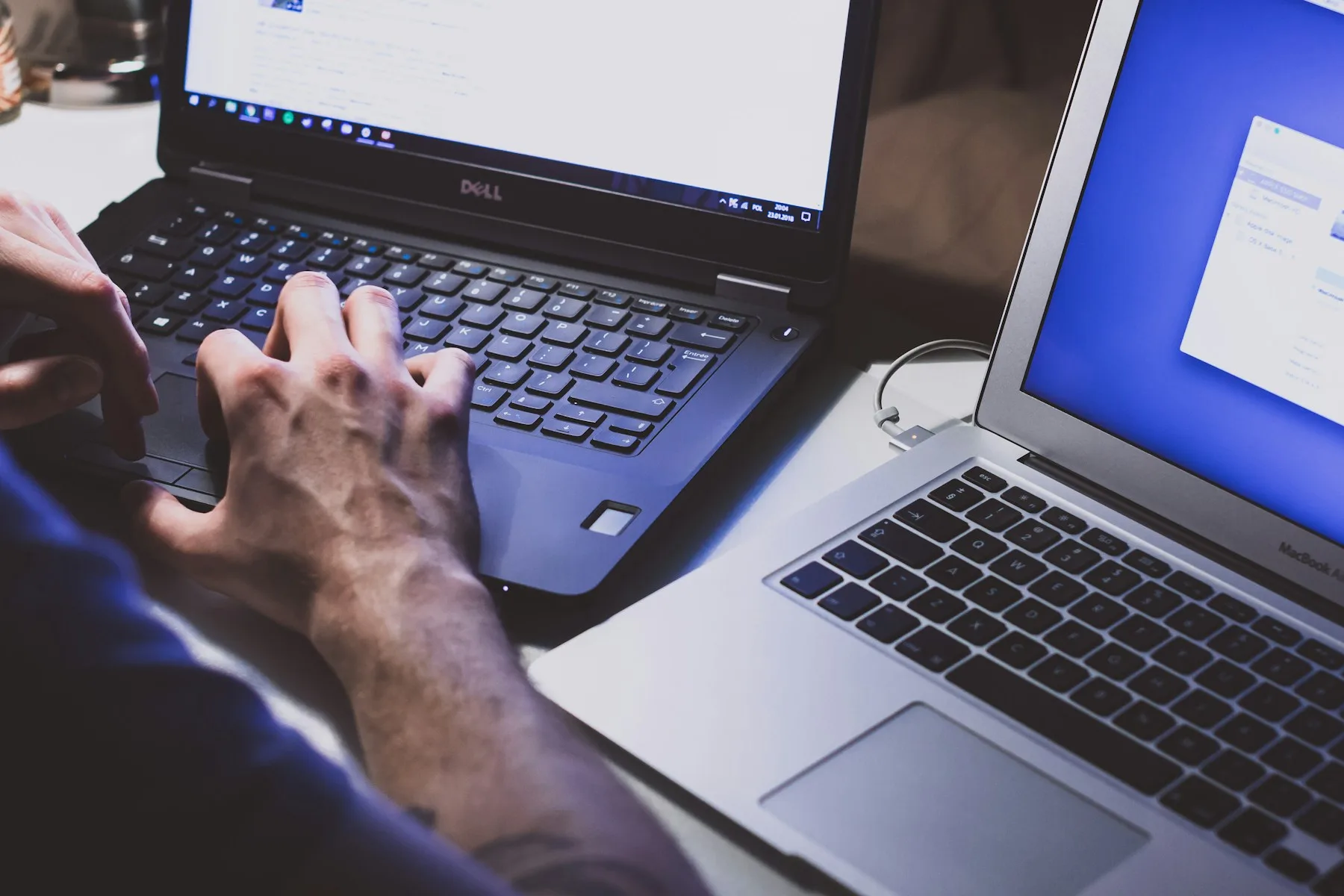 Laptops & Notebooks