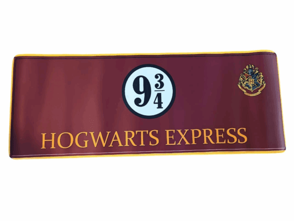 harry potter 9 3/4 hogwarts express desk mat
