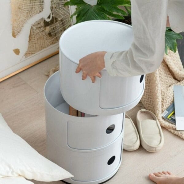 kartell side table 4 tier (1)