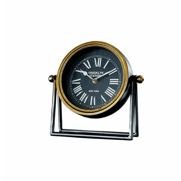 matelpiece retro european metal clock