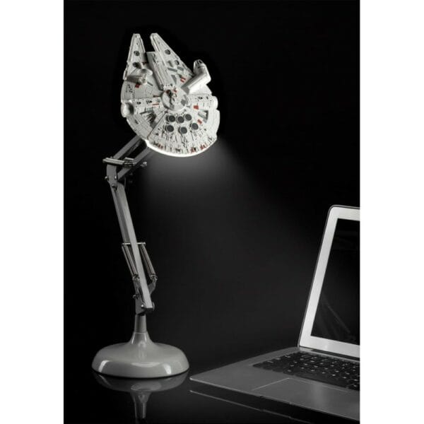 star wars paladone millennium falcon posable lamp