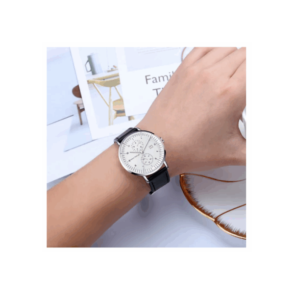 mini focus quartz watch