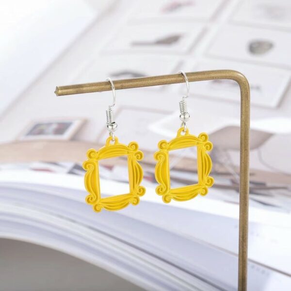 friends tv show frame earrings