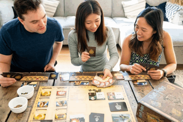harry potter hogwarts battle cooperative deck building card game