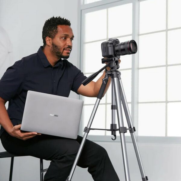 ugreen 15187 professional tripod for phone & camera