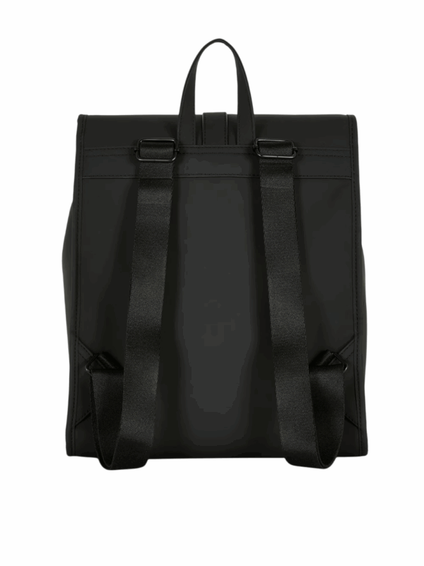 buckle closure backpack