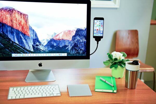 fuse chicken bobine flexible dock for iphone (model lv8 100)