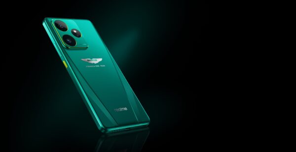 realme gt 7 dream edition 5g (16gb ram + 512gb storage)