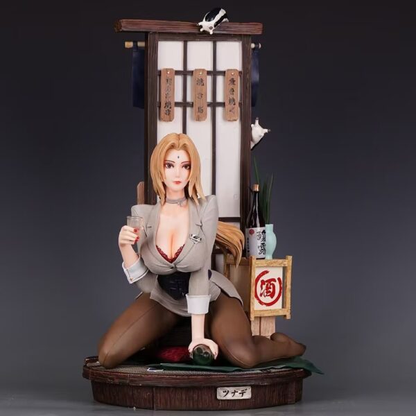 naruto shippuden – drunken tsunade figure
