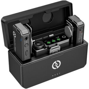 hollyland lark max duo wireless microphone