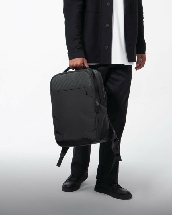tomtoc voyage t50 laptop backpack 15.6" black
