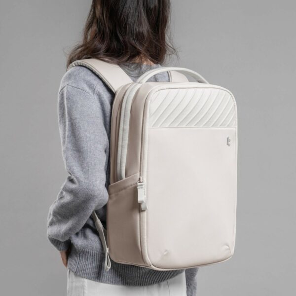 tomtoc voyage t50 laptop backpack 15.6" white (t50m1w1)