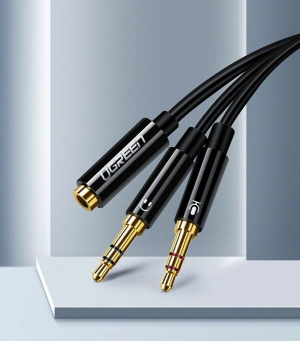 ugreen 20898 3.5mm female to 2 male audio cable abs case (black)