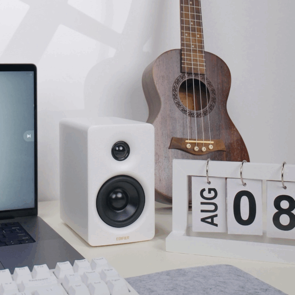 edifier m60 compact 2.0 desktop speakers